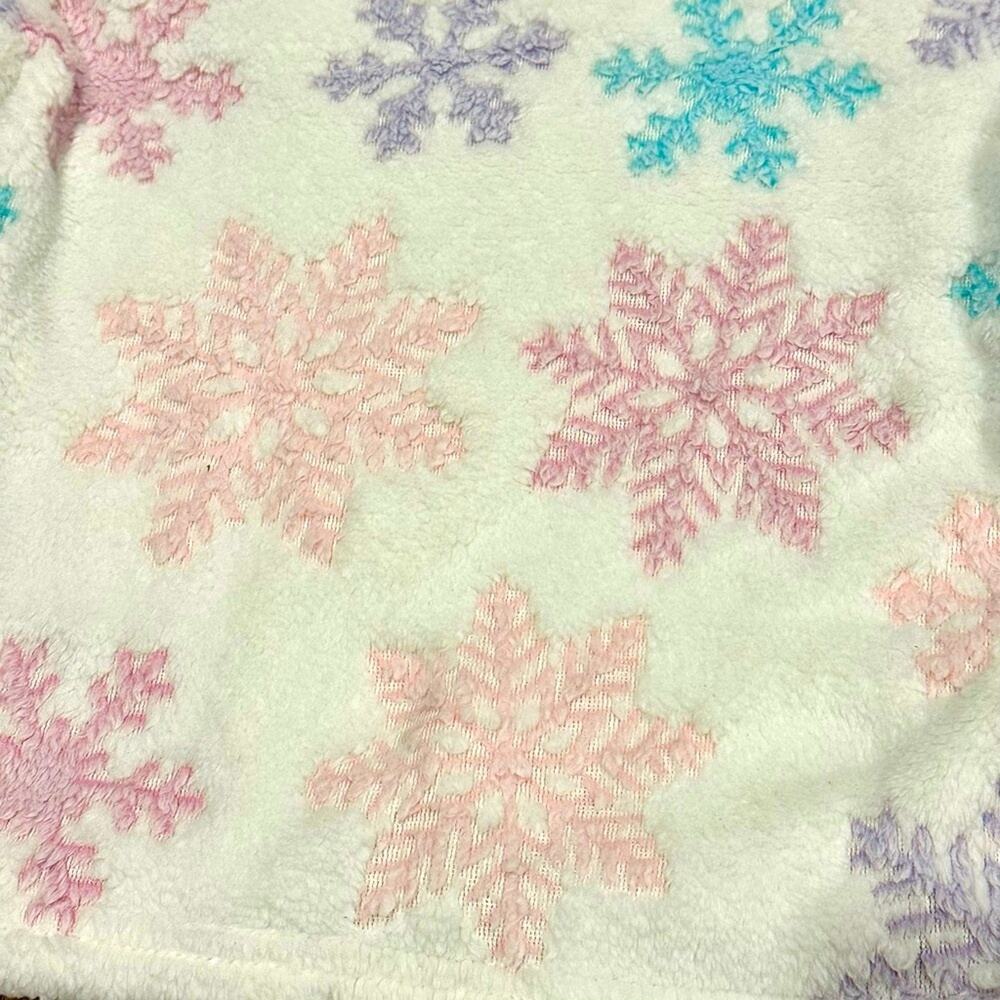 Falls Creek White Snowflake Hoodie - Picture 6 of 6